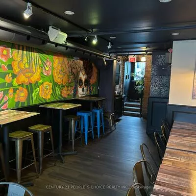 1058, Gerrard, South Riverdale, Toronto