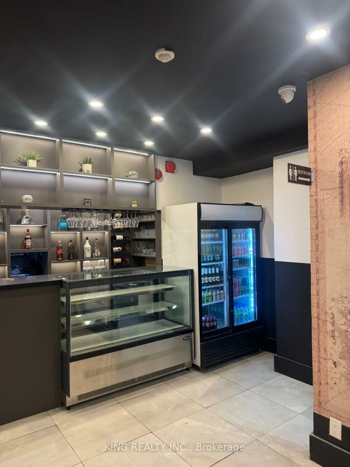 424, Danforth, Playter Estates-Danforth, Toronto