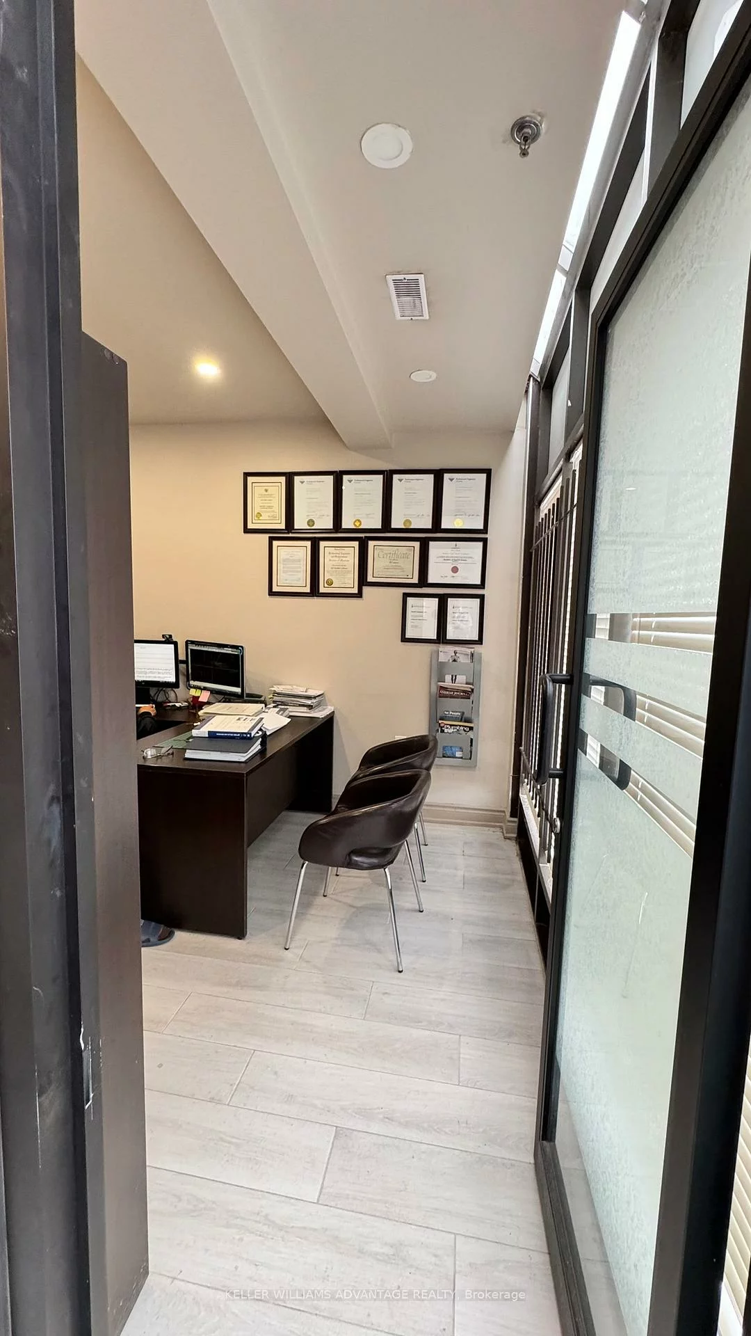 1080, Tapscott, Rouge E11, Toronto