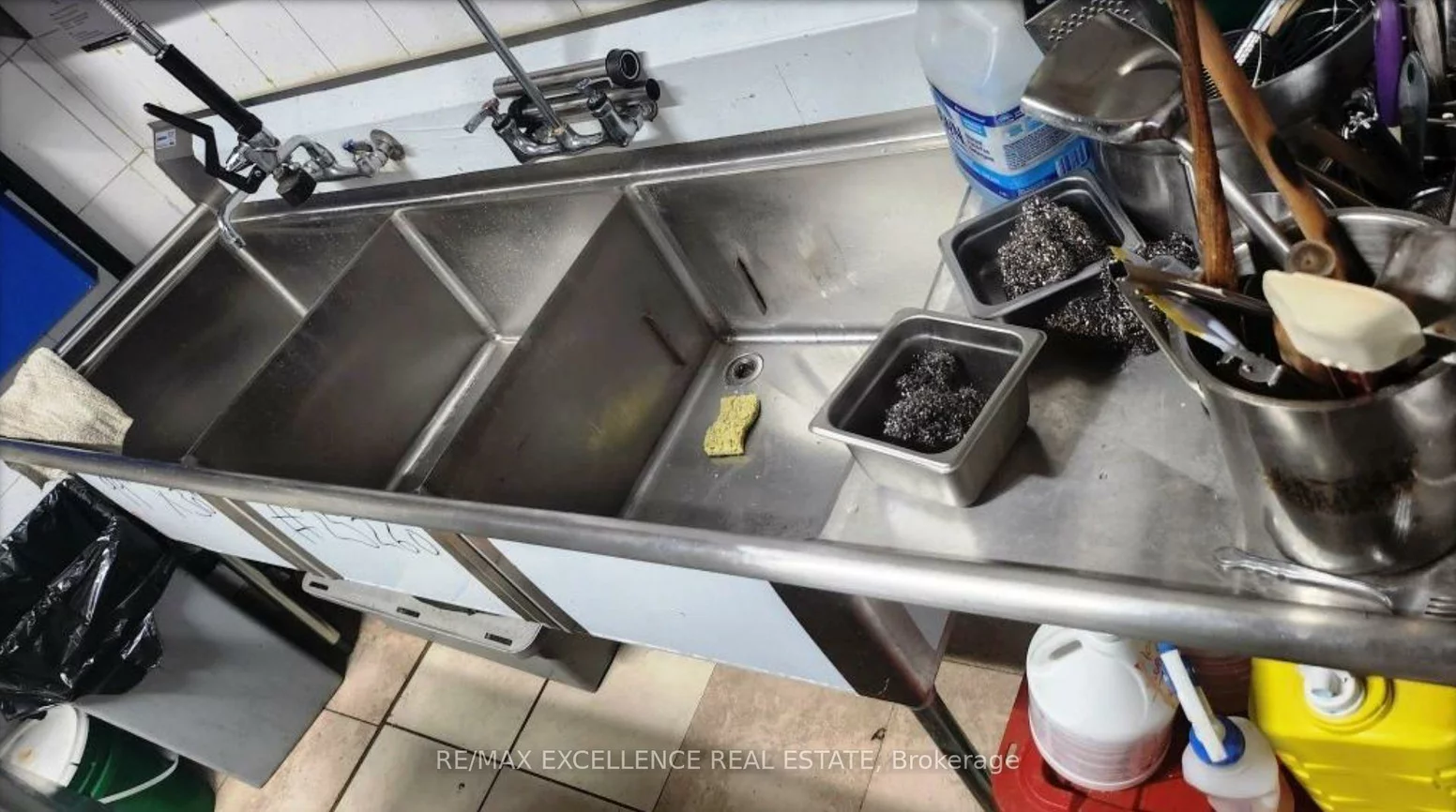 1375, Danforth, Eglinton East, Toronto