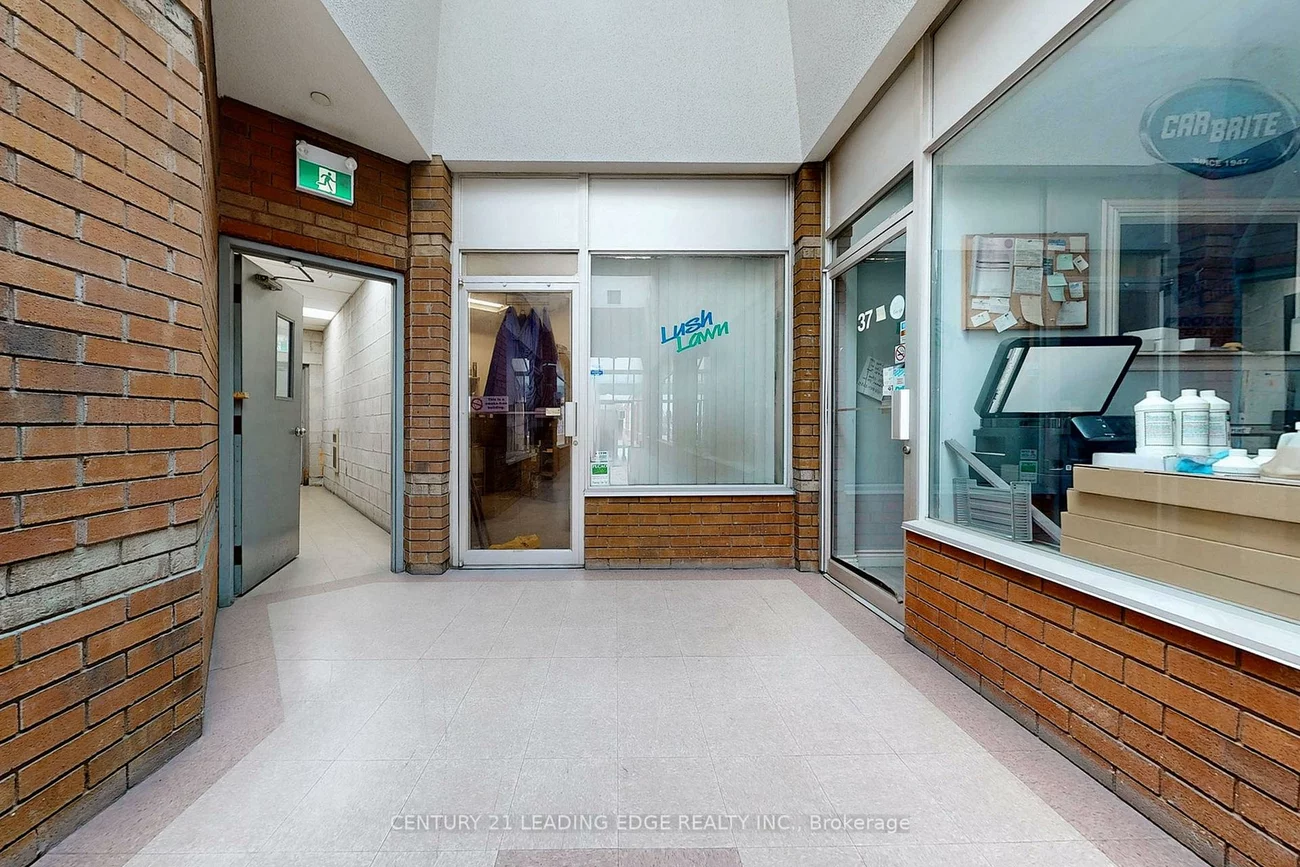 850, Tapscott, Rouge E11, Toronto