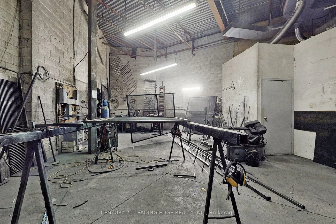 850, Tapscott, Rouge E11, Toronto