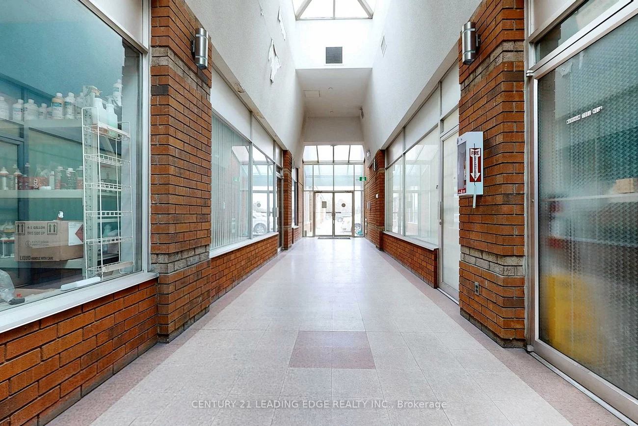 850, Tapscott, Rouge E11, Toronto