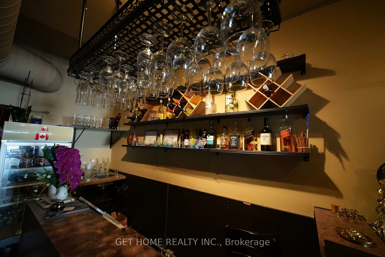 471, Danforth, North Riverdale, Toronto