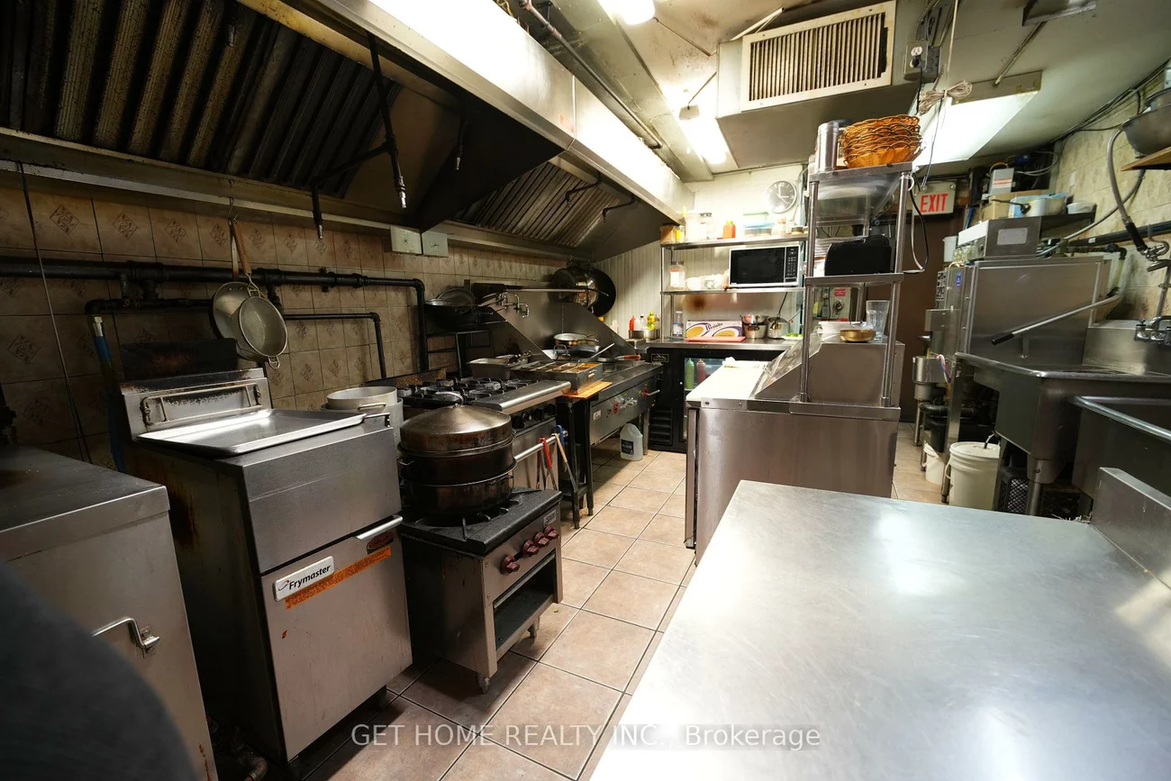 471, Danforth, North Riverdale, Toronto