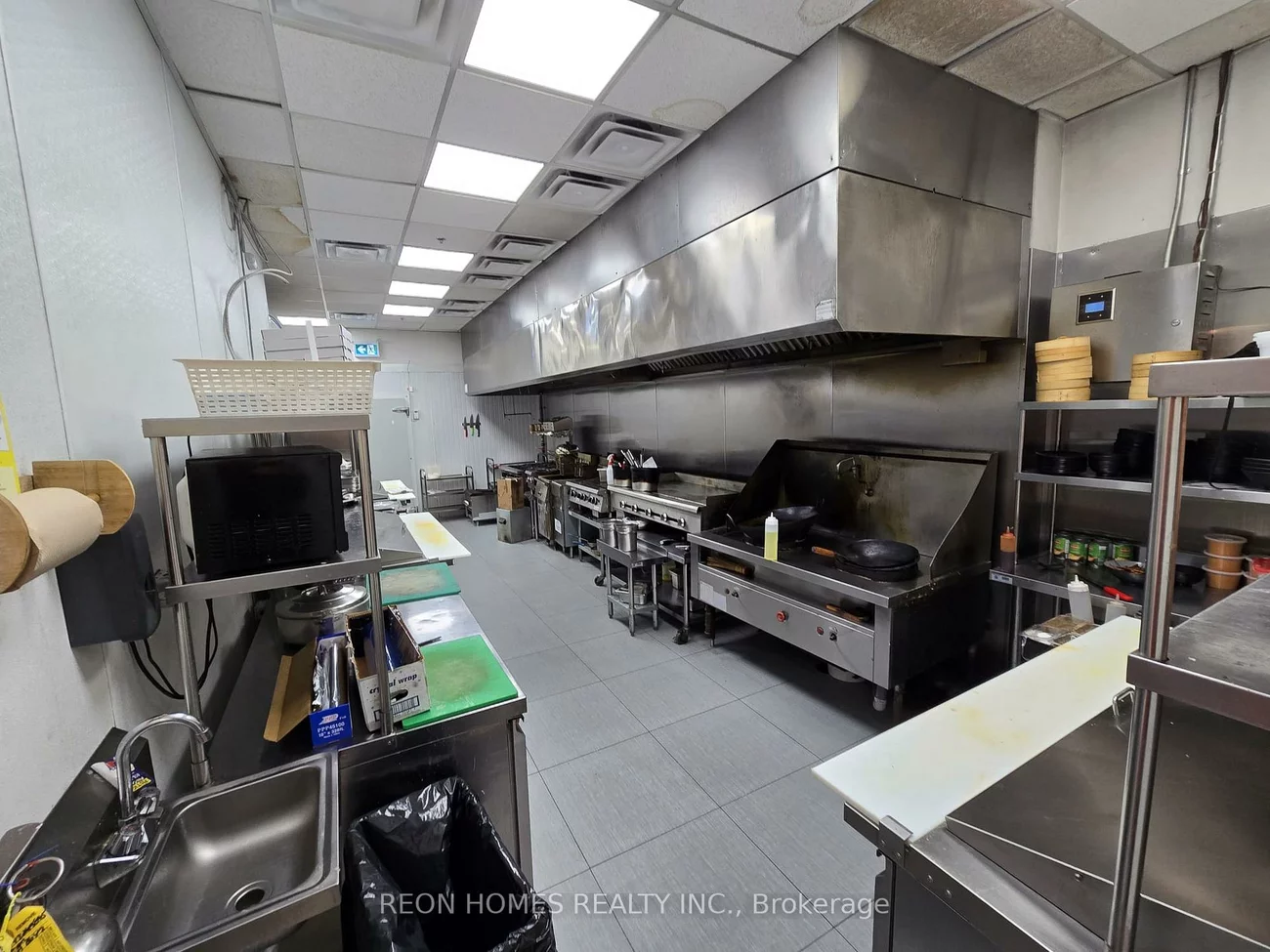 35, William Kitchen, Dorset Park, Toronto