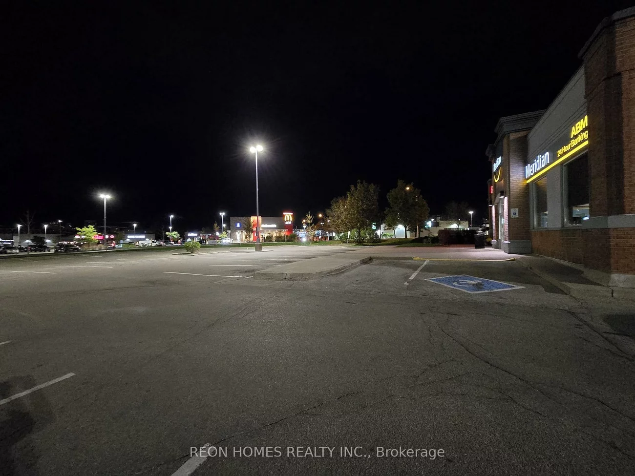 35, William Kitchen, Dorset Park, Toronto