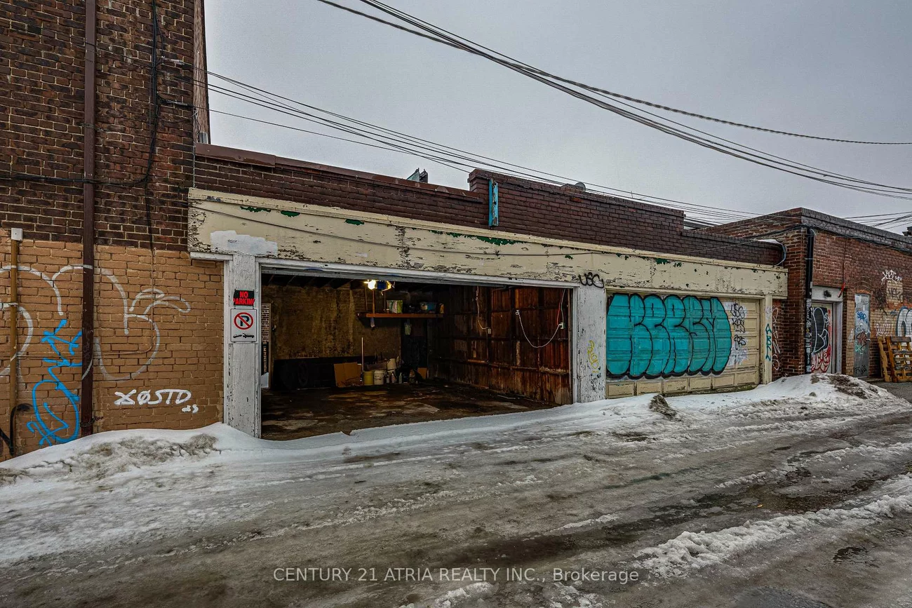 1564, Danforth, Danforth, Toronto