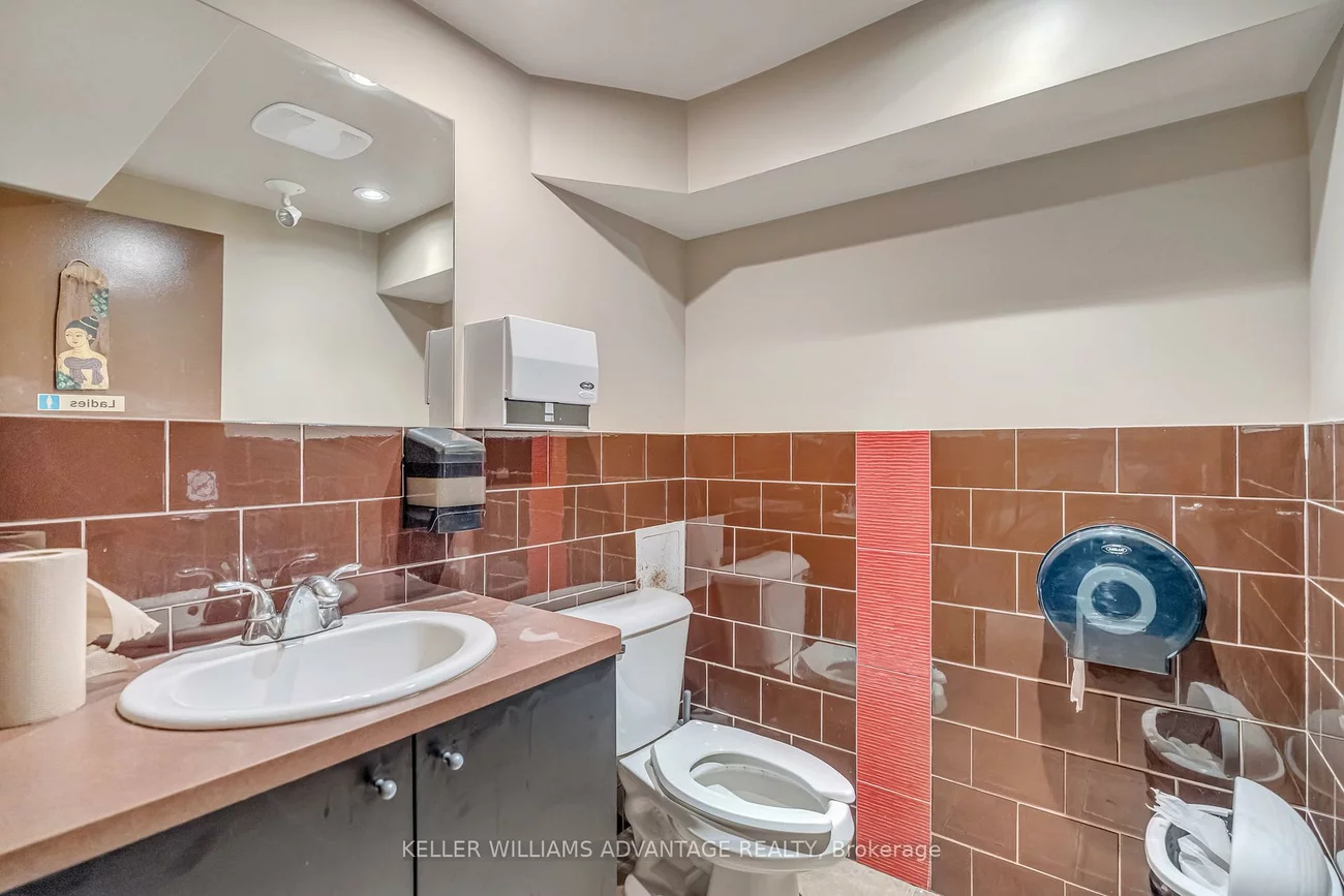 471, Danforth, North Riverdale, Toronto