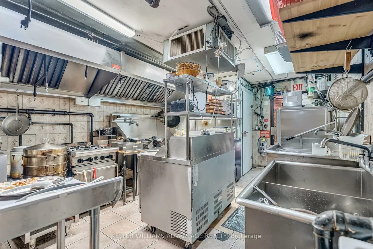 471, Danforth, North Riverdale, Toronto