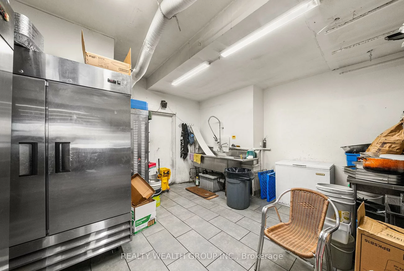 1837, Lawrence, Wexford-Maryvale, Toronto