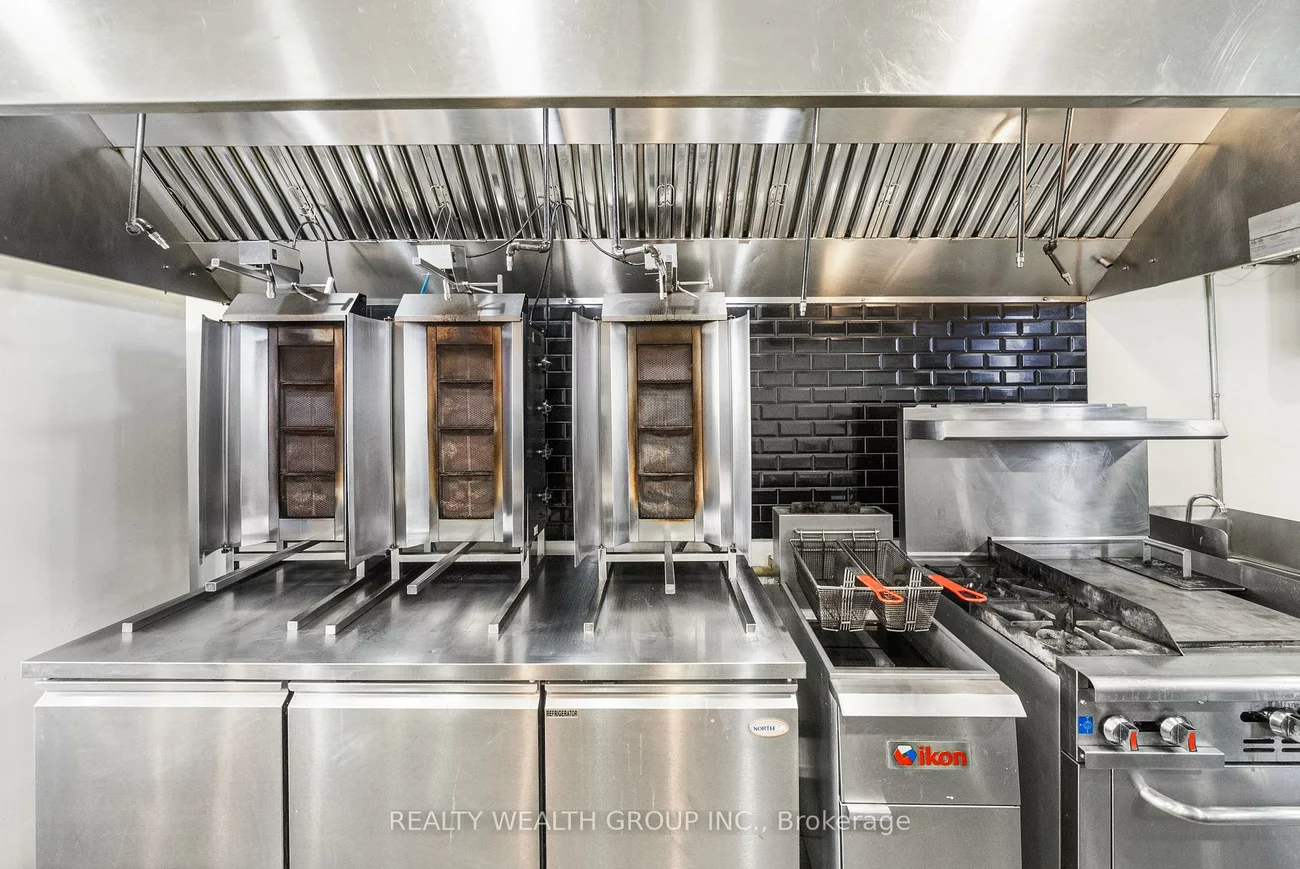 1837, Lawrence, Wexford-Maryvale, Toronto