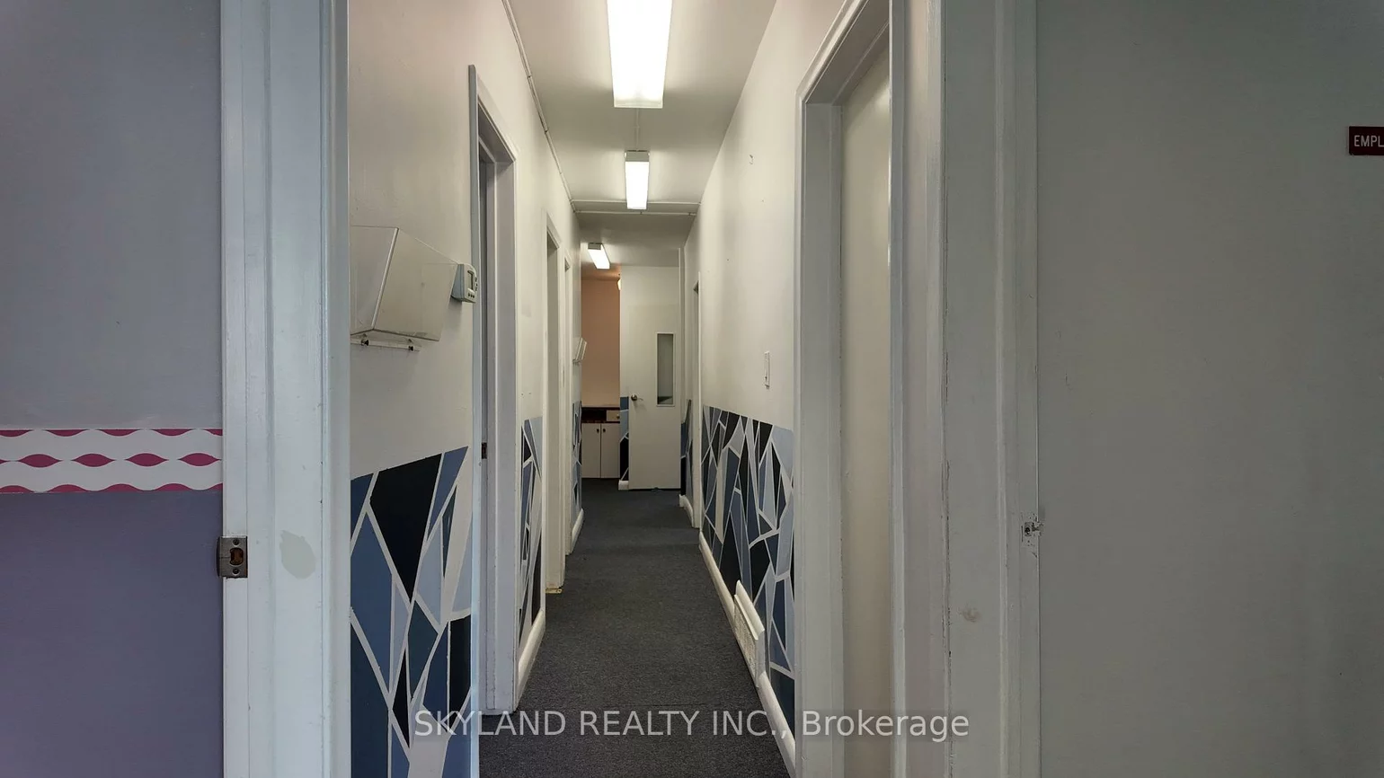 1256, Danforth, Eglinton East, Toronto