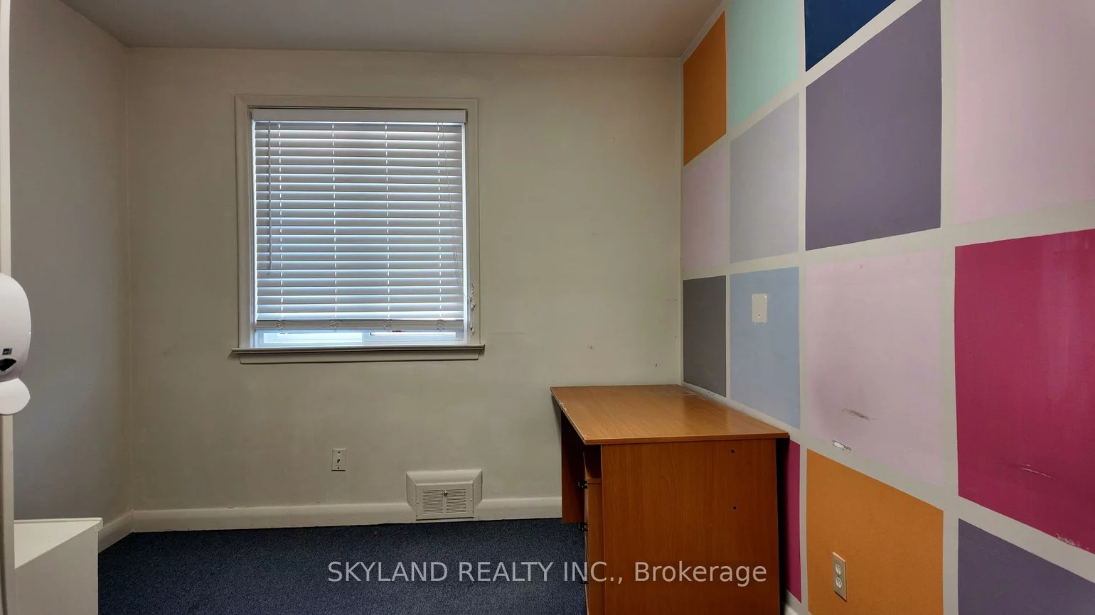 1256, Danforth, Eglinton East, Toronto