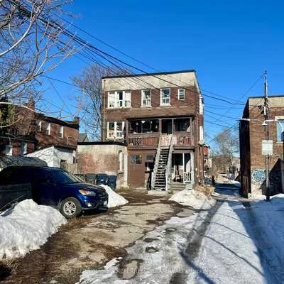 Commercial for sale, 6, Redwood, Greenwood-Coxwell, Toronto