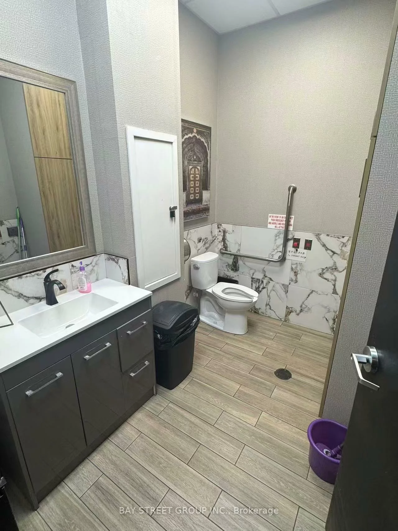 390, Silver Star, Milliken, Toronto