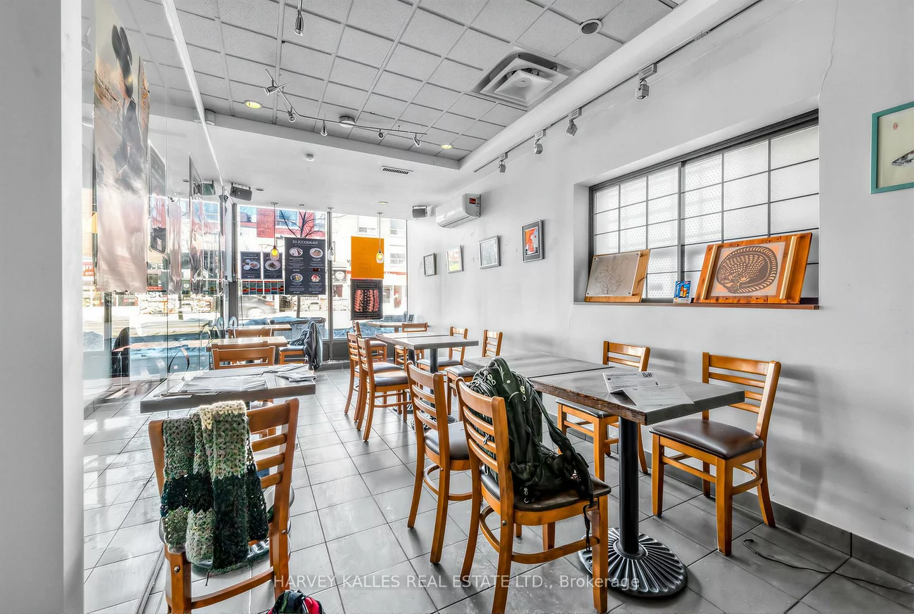 867, Danforth, Danforth, Toronto