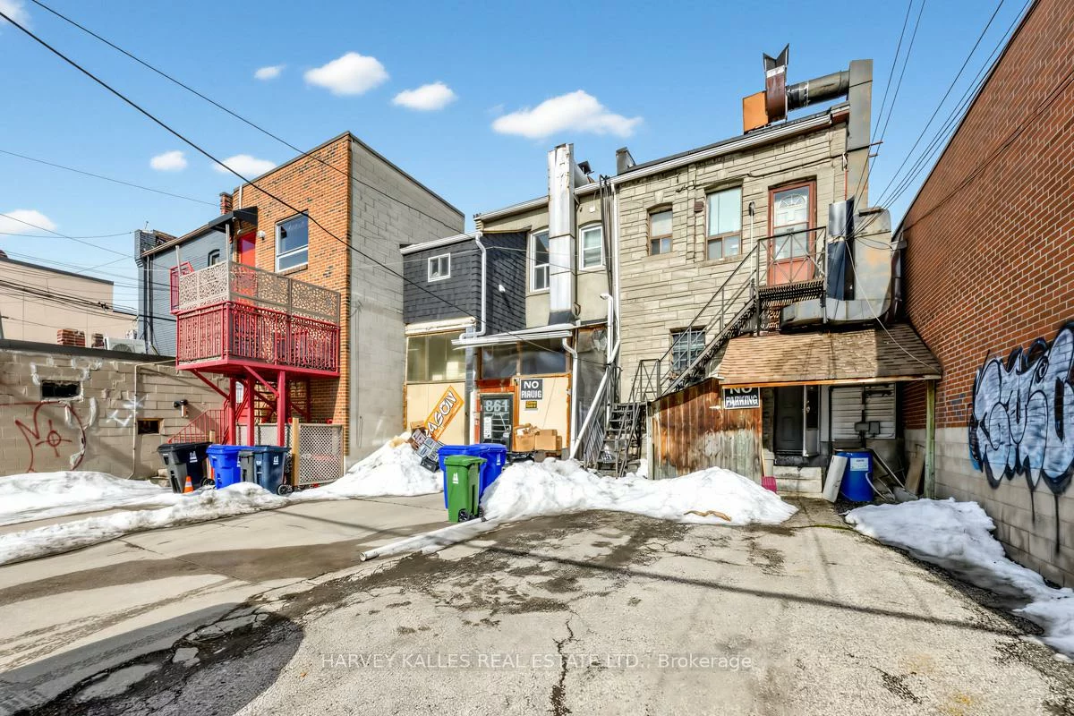 867, Danforth, Danforth, Toronto