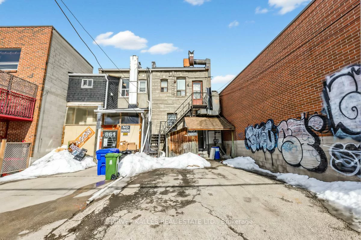 867, Danforth, Danforth, Toronto