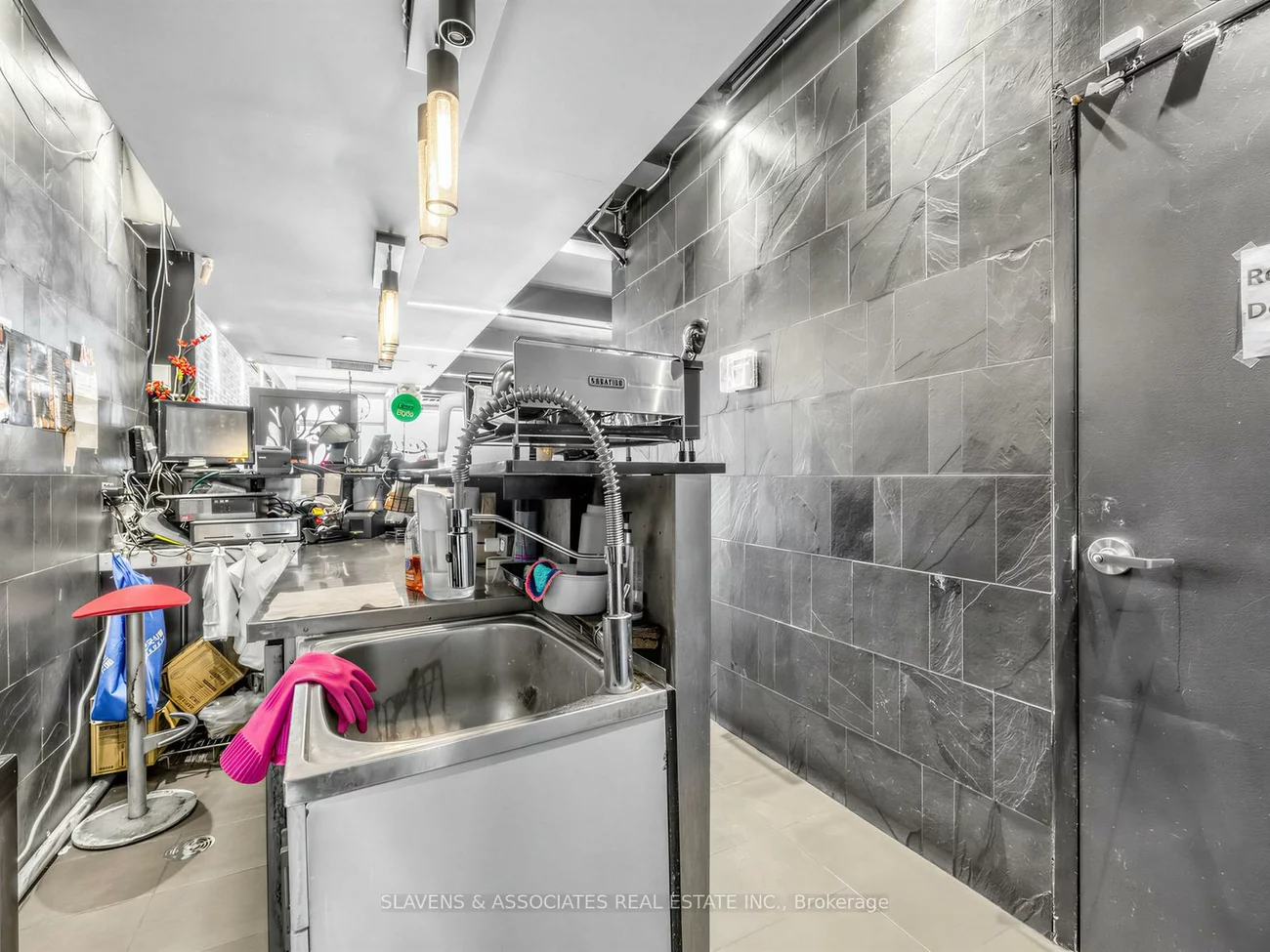 348, Broadview, South Riverdale, Toronto