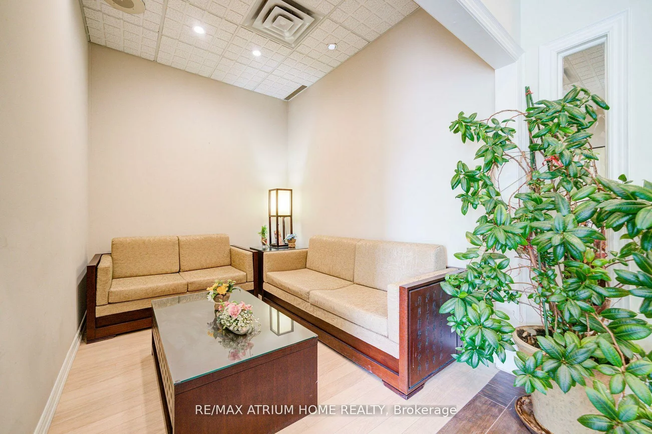 3390, Midland, Milliken, Toronto