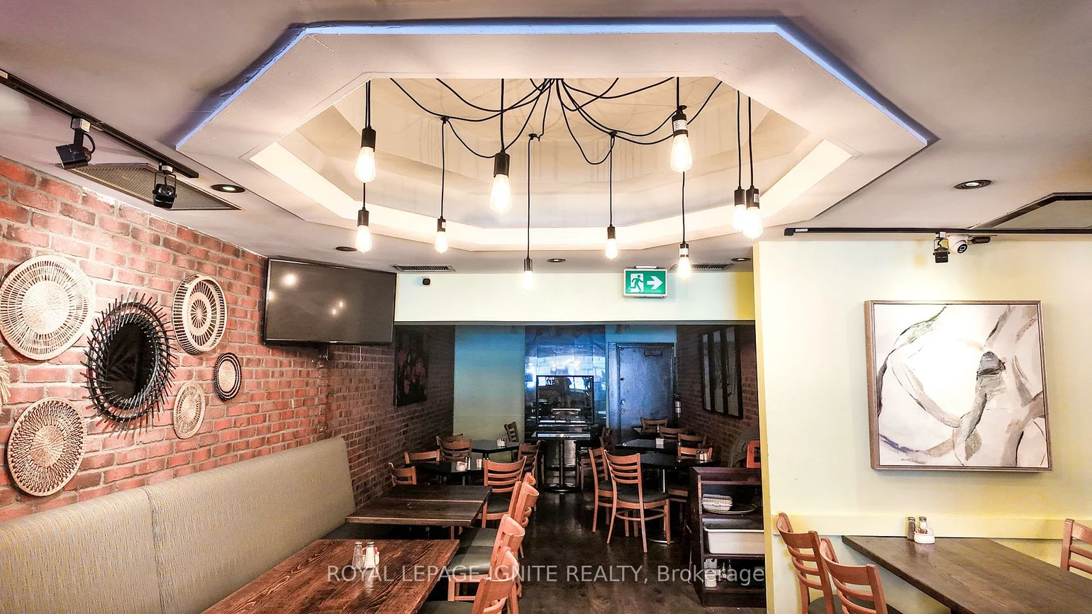 2024, Queen, The Beaches, Toronto