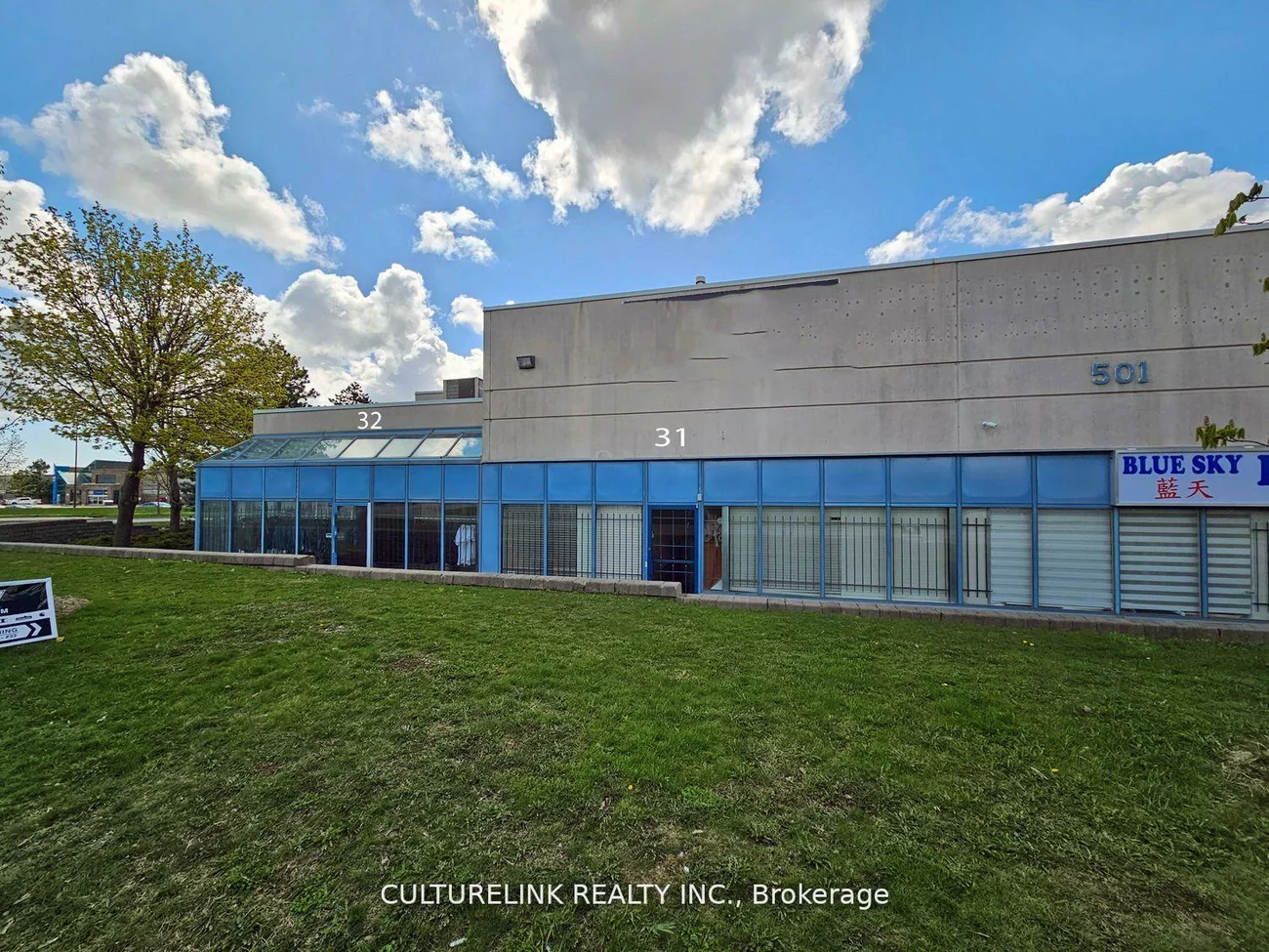 501, Passmore, Milliken, Toronto