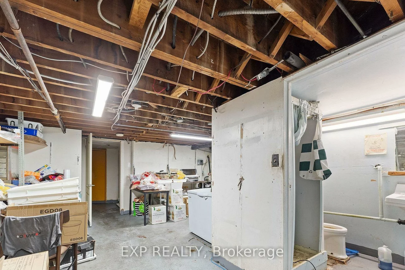 977, O'Connor, O'Connor-Parkview, Toronto