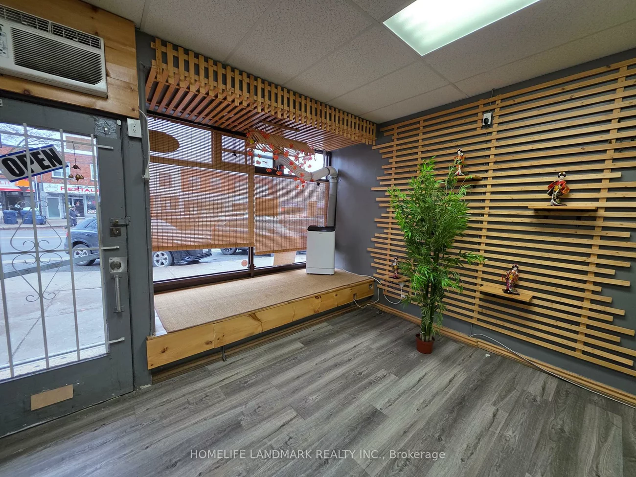 973, Coxwell, East York, Toronto