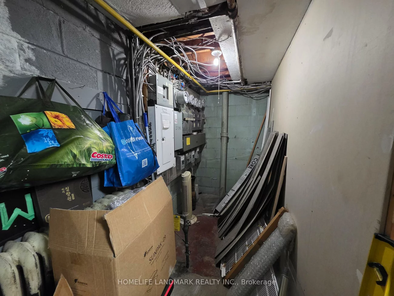 973, Coxwell, East York, Toronto