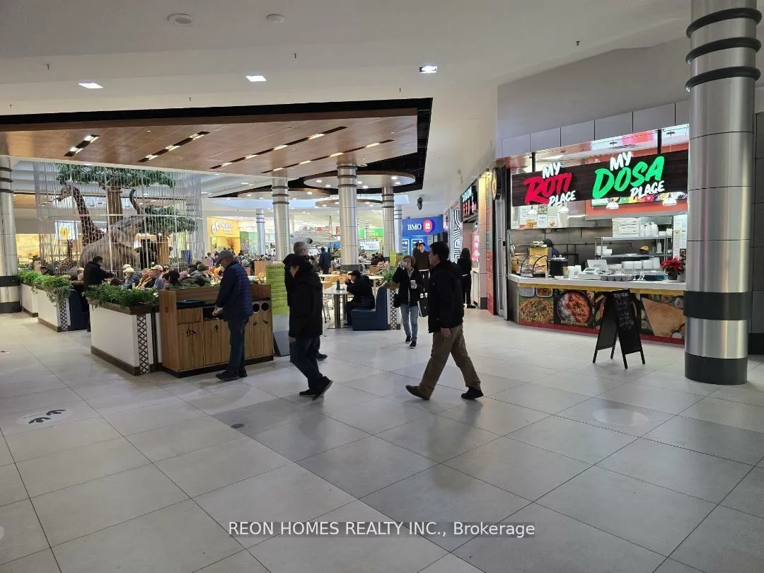 1571, Sandhurst, Agincourt North, Toronto