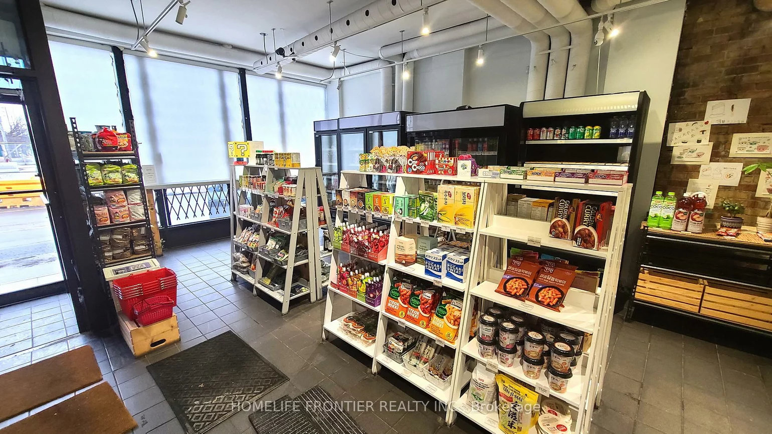 862, Pape, Broadview North, Toronto