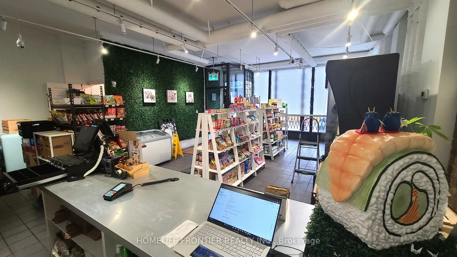 862, Pape, Broadview North, Toronto