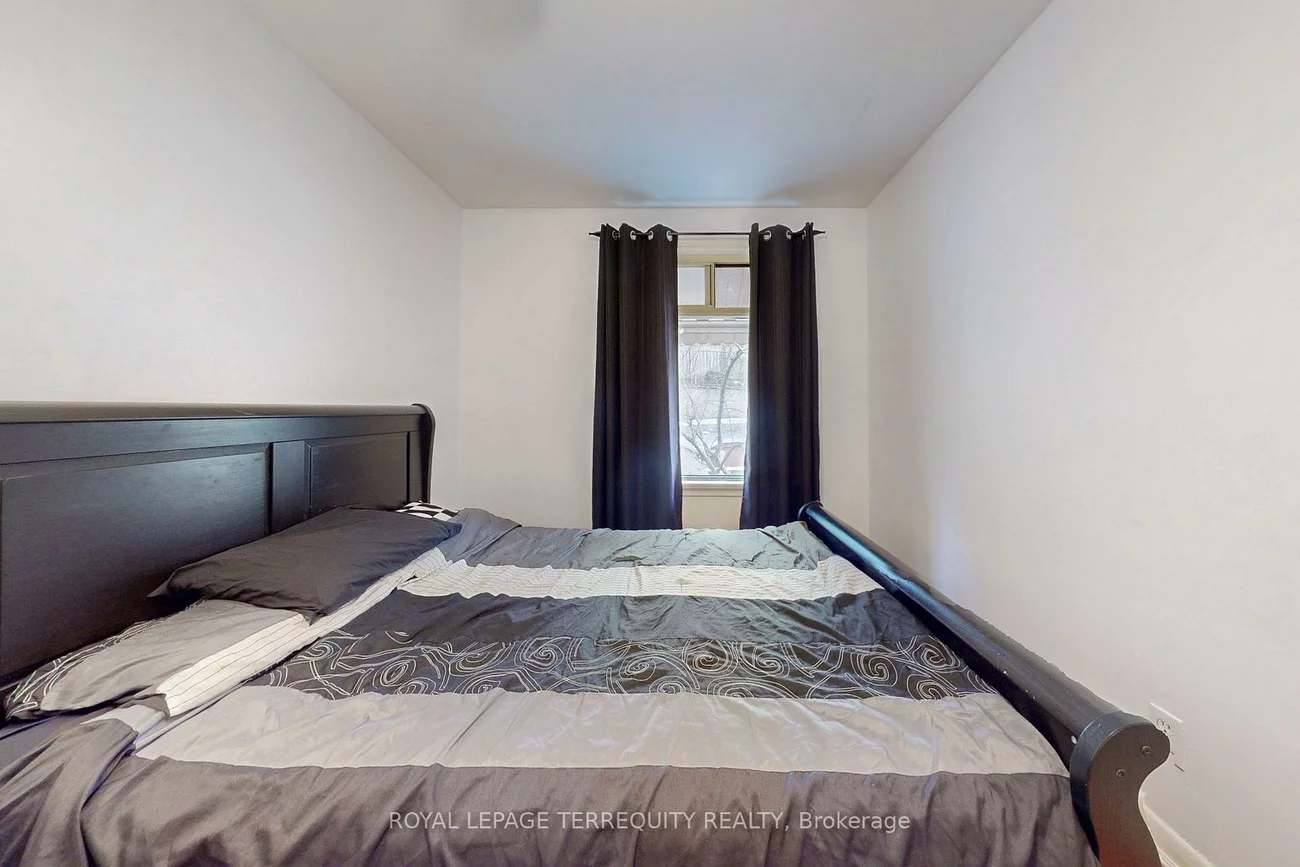 29, Love, East End-Danforth, Toronto