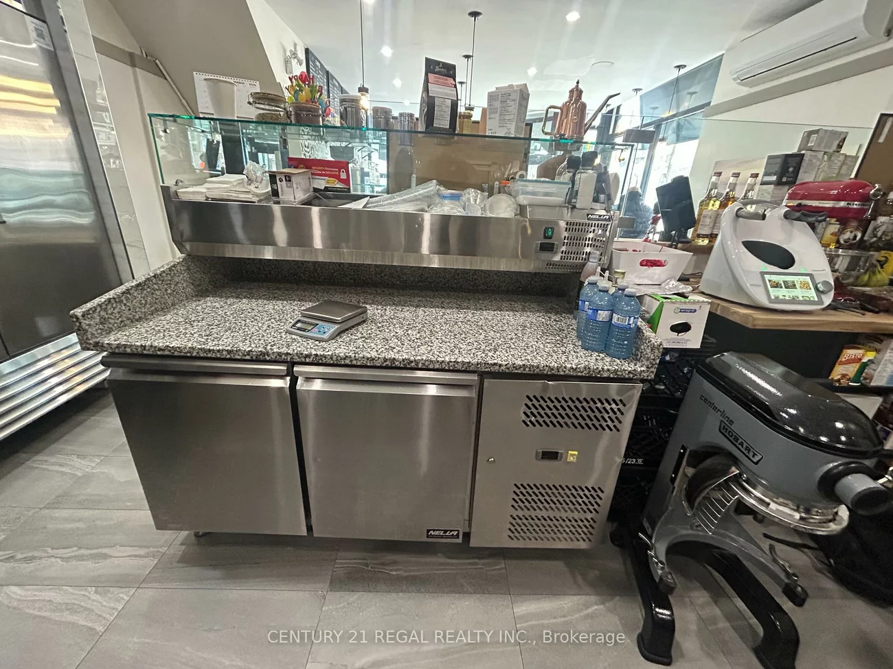 2377, QUEEN, The Beaches, Toronto