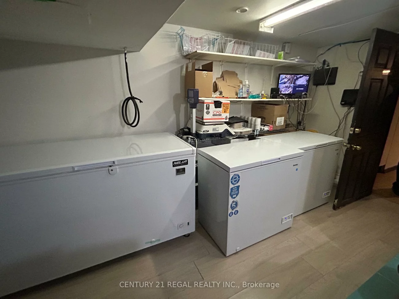 2377, QUEEN, The Beaches, Toronto