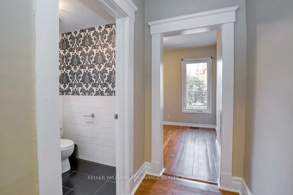 218, Broadview, South Riverdale, Toronto