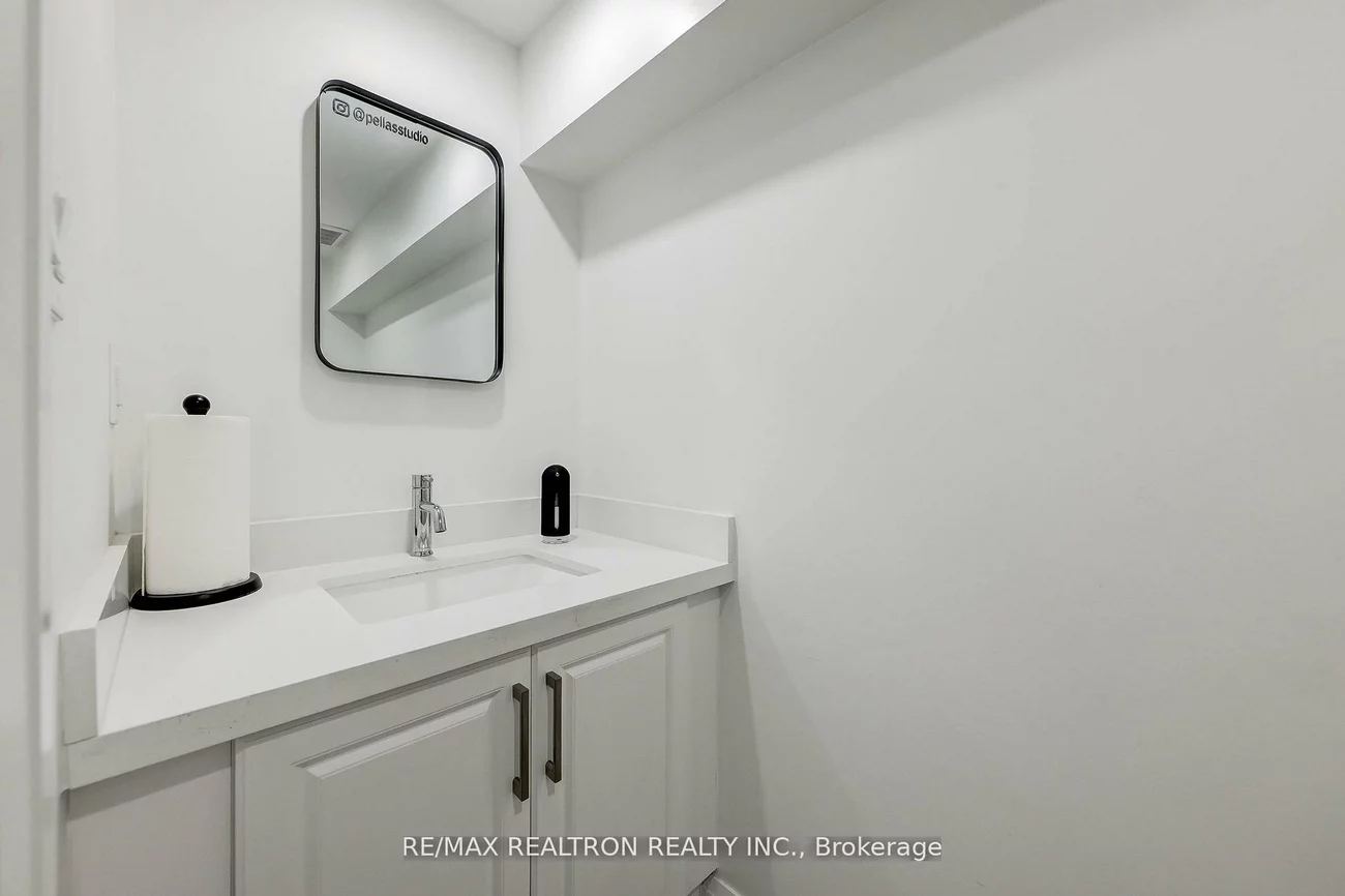 1924, Danforth, Danforth, Toronto