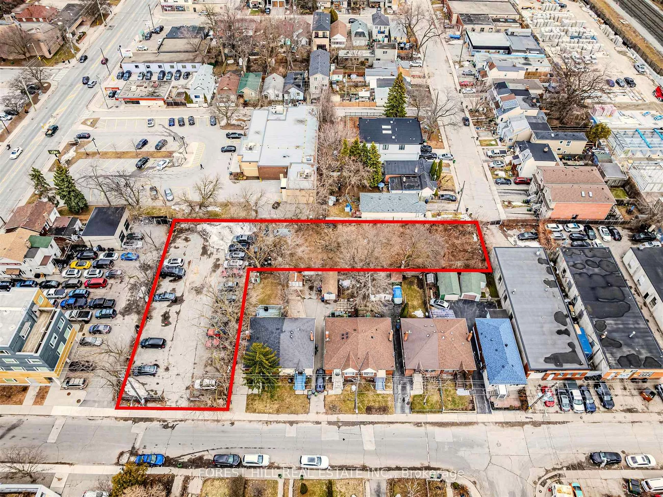 39, Thora, Oakridge, Toronto