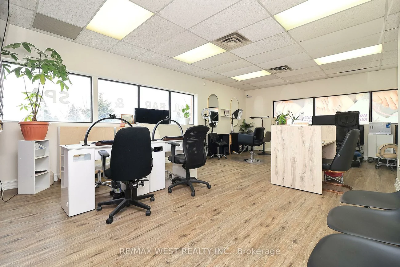 3702, Kingston, Scarborough Village, Toronto