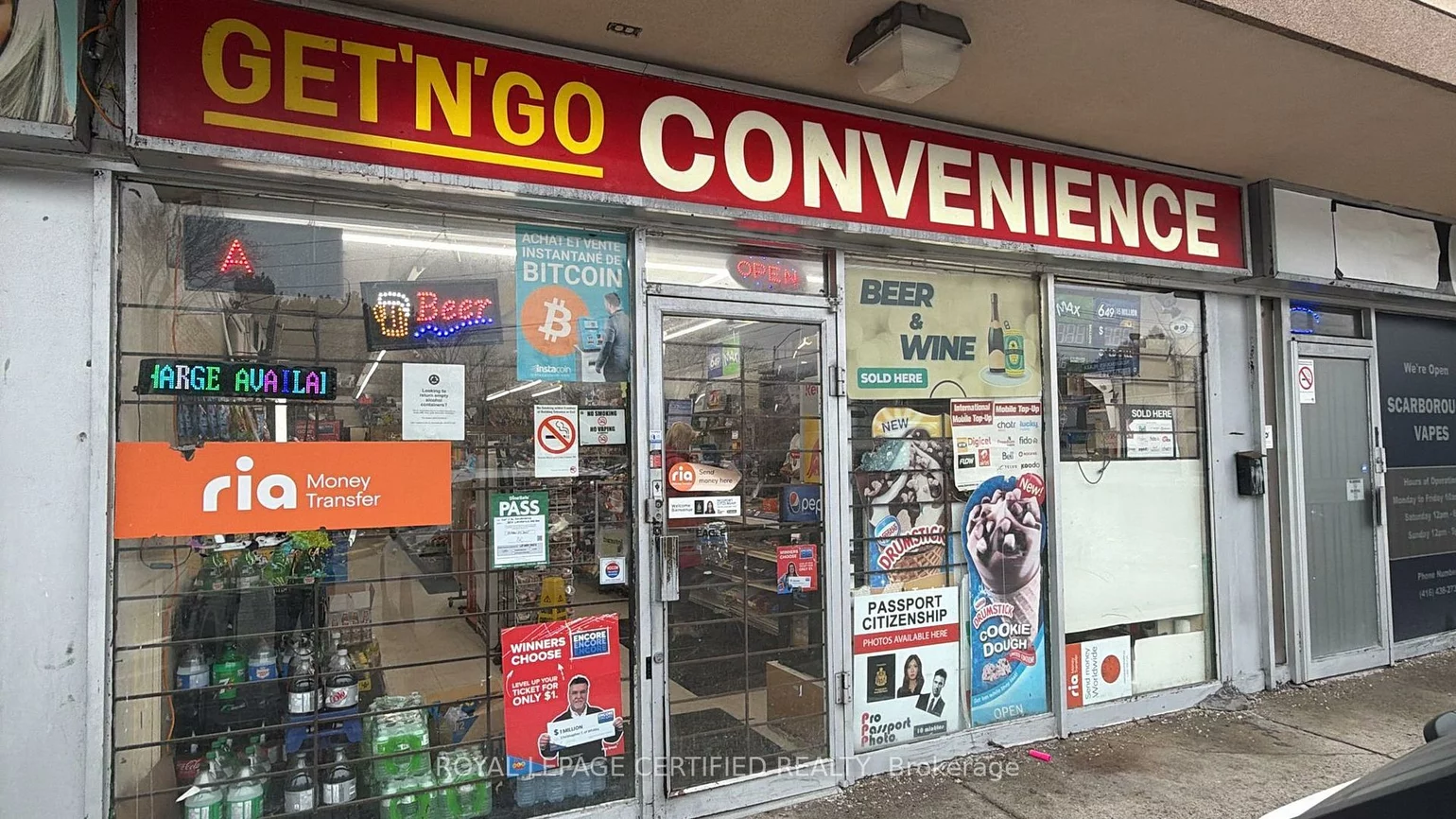 3871, Lawrence, Woburn, Toronto