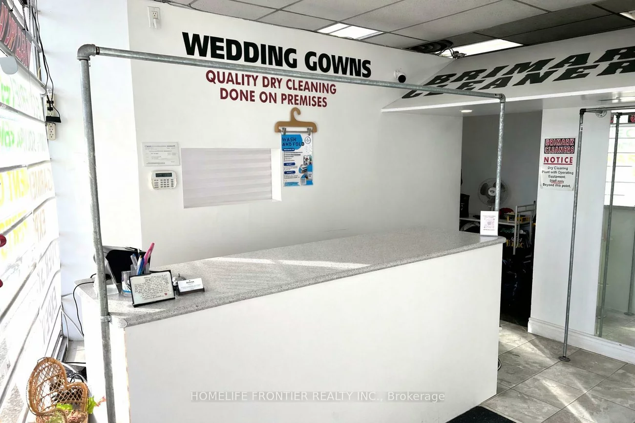 677A, Markham, Woburn, Toronto