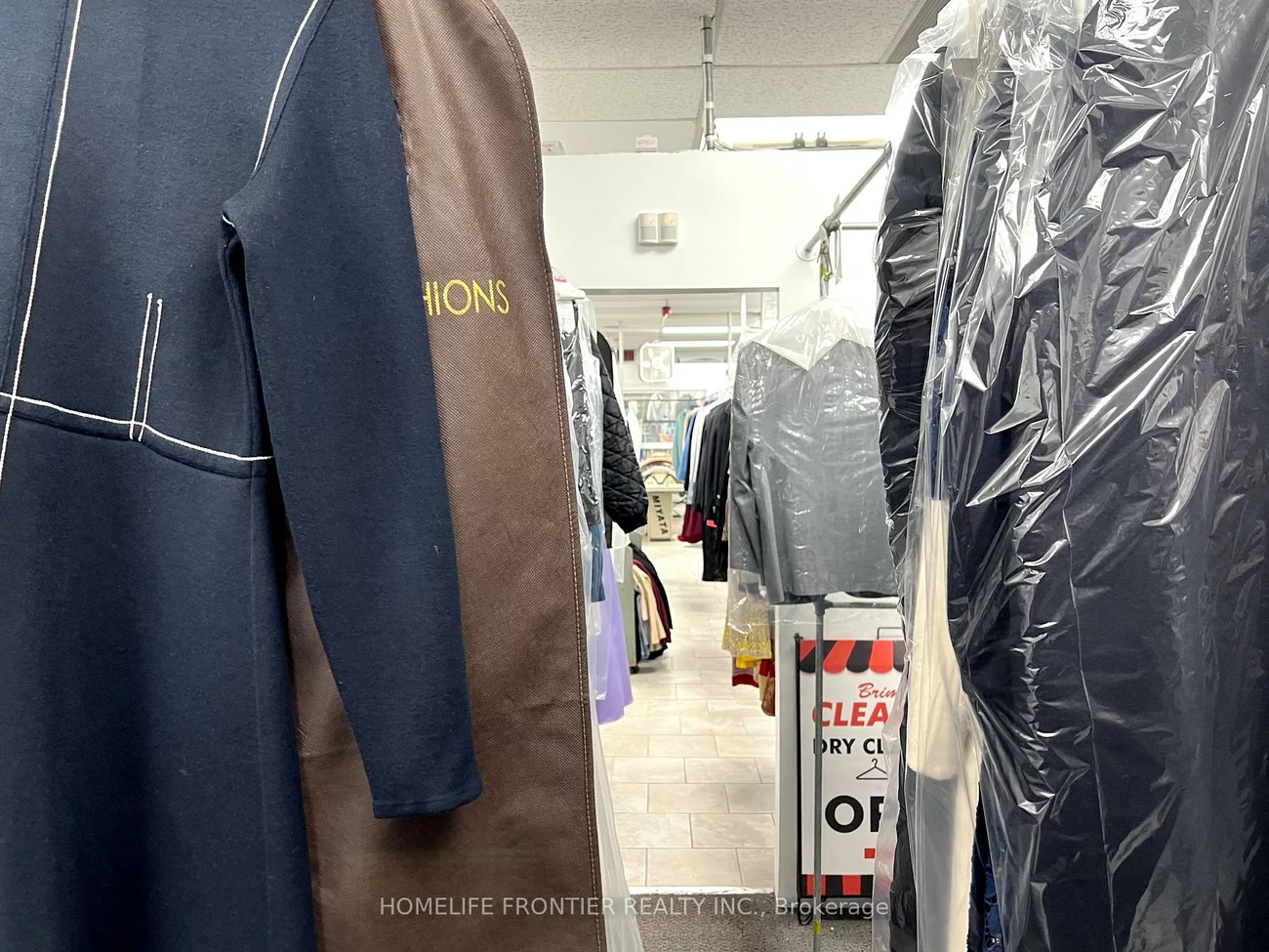 677A, Markham, Woburn, Toronto