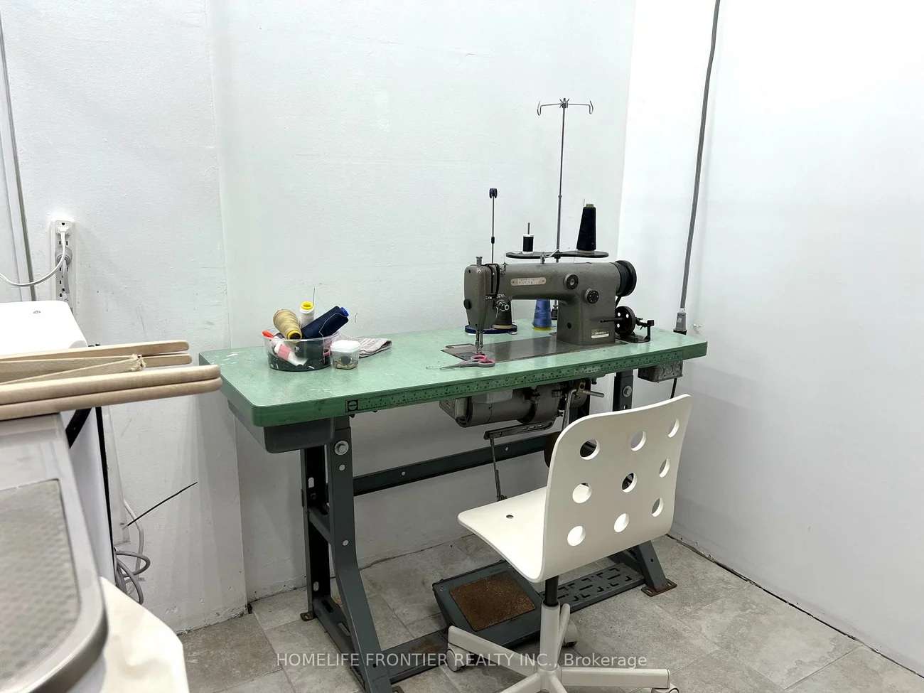 677A, Markham, Woburn, Toronto