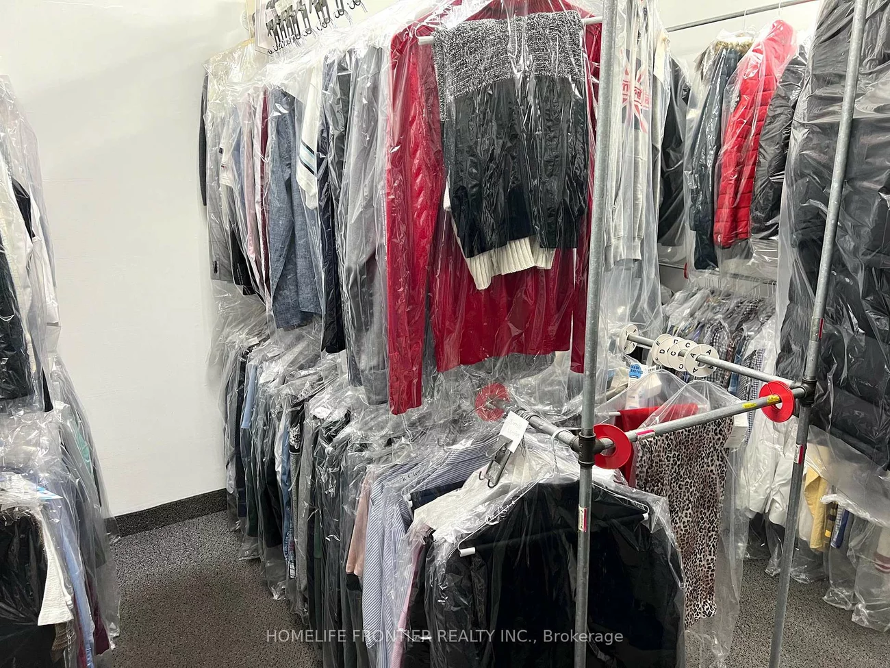 677A, Markham, Woburn, Toronto