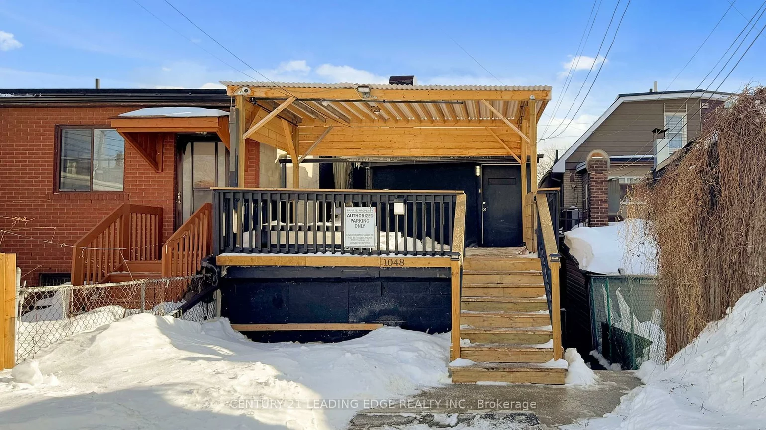 1048, GERRARD, South Riverdale, Toronto