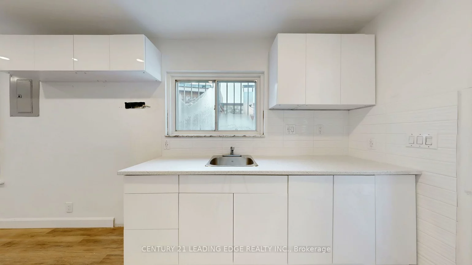 1048, GERRARD, South Riverdale, Toronto