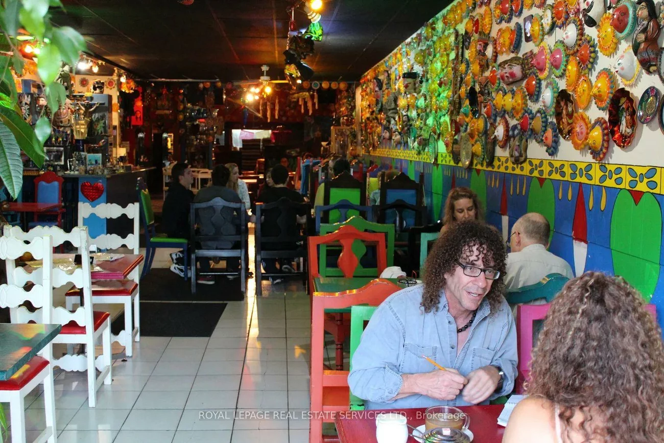 1448, DANFORTH, Danforth, Toronto