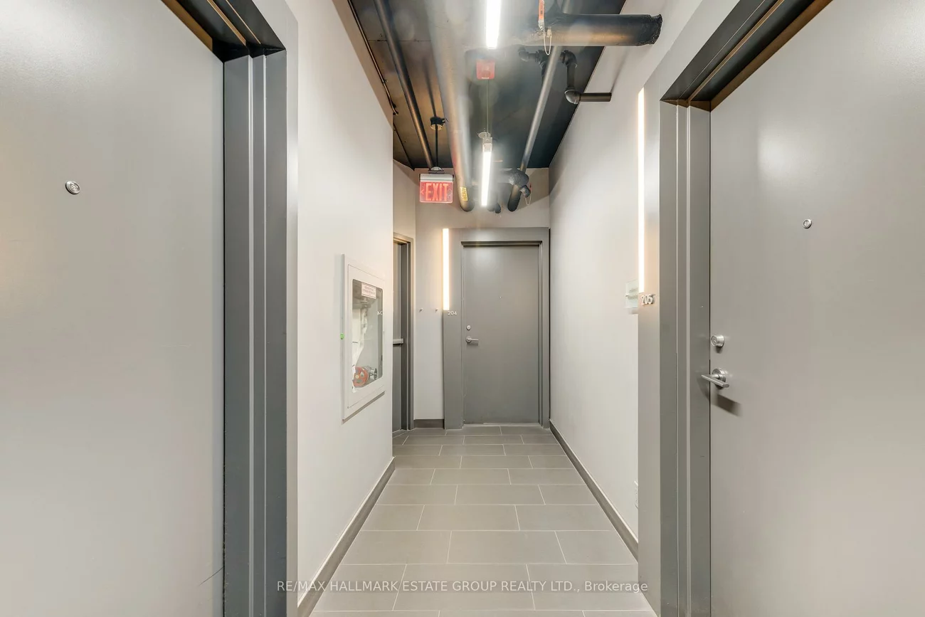 1201, Dundas, South Riverdale, Toronto