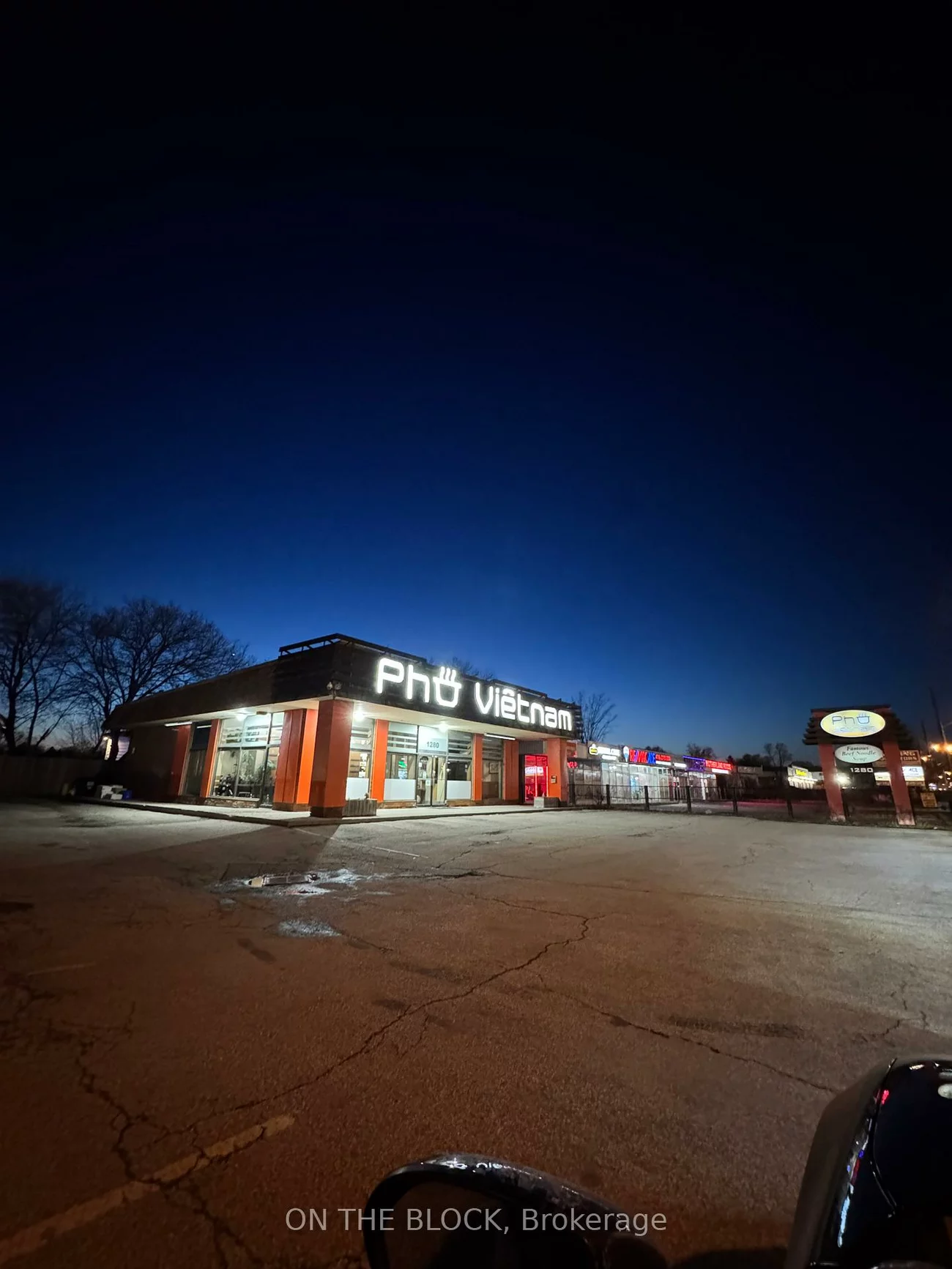 1280, Kennedy, Dorset Park, Toronto